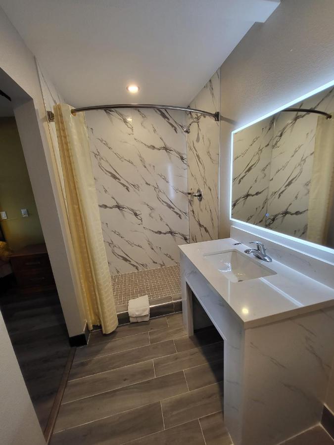 Stadium Inn&spas Hotel *