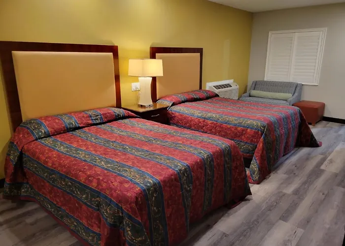 Stadium Inn & Spas